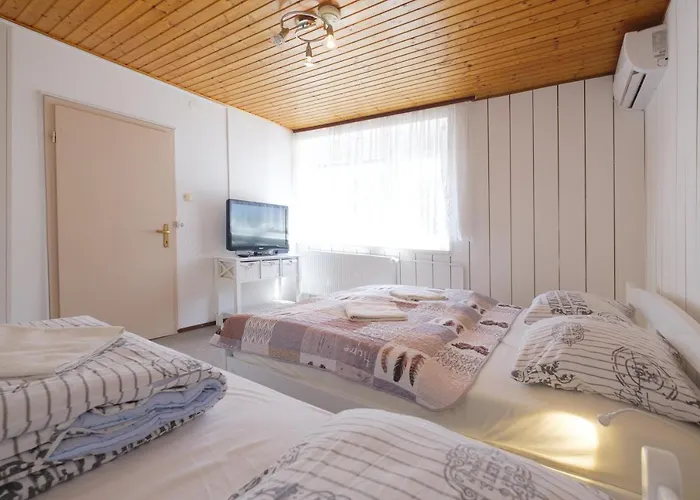 بيت ضيافة And Banic 3*