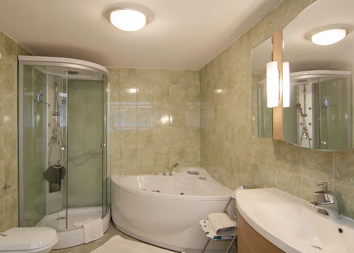 And Banic بيت ضيافة كْرانْيِسكا غورا