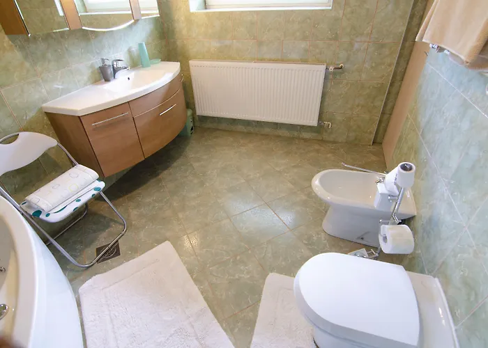 Pensión And Banic 3*