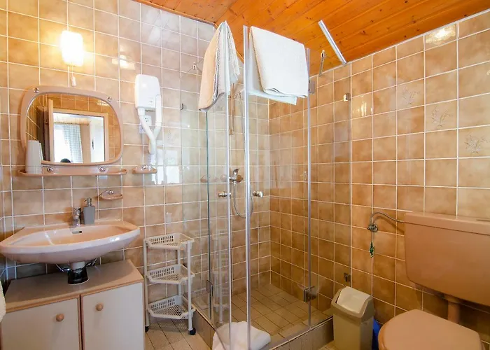 And Banic بيت ضيافة 3*