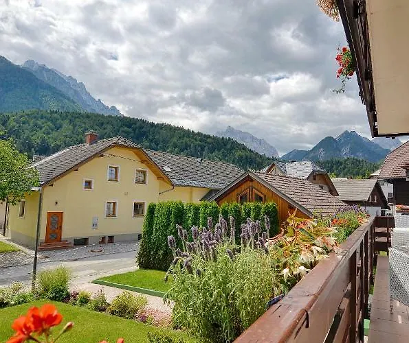 And Banic بيت ضيافة 3*